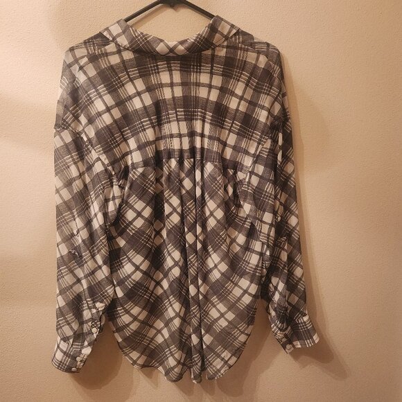 FREE PEOPLE SHEER BLOUSE BLACK & WHITE PLAID - LOOKS AMAZING ON!  S/M - Picture 10 of 10